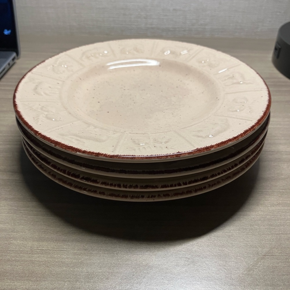 Bass Pro Shops Cream and Brown Wilderness Salad Plates X 4  7 3/4”
